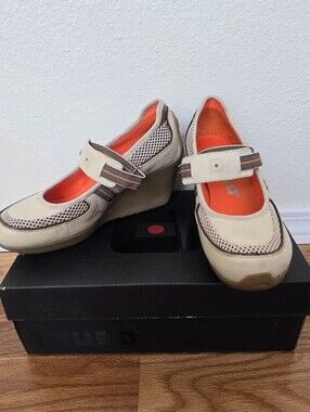 Tsubo Beige Mary Jane Wedge Shoes with Orange Insole